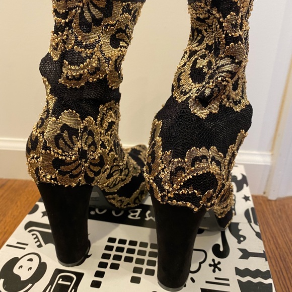 Black & Gold Stitched Booties - Picture 3 of 5